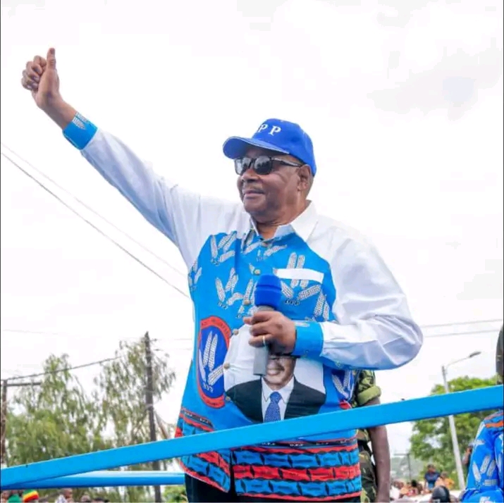 Mutharika leads the contentious presidential race